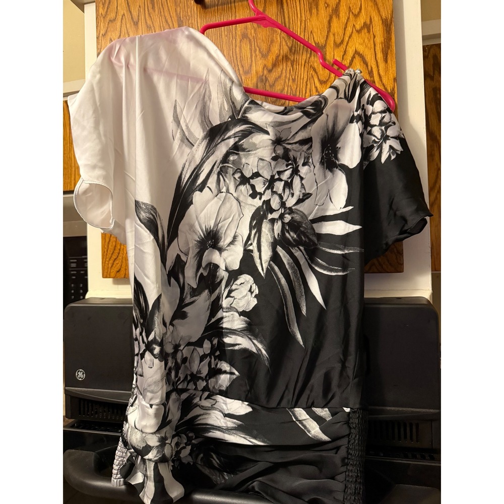 White House Black Market Floral Smocked Hem Cold Shoulder Blouse Black White M